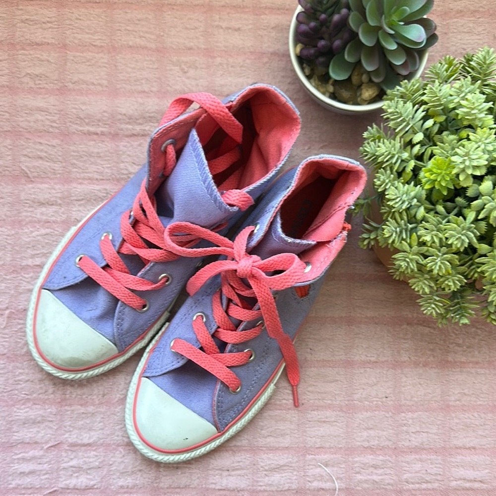 Kids High-Top Sneakers - Purple and Pink